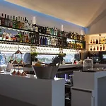 Kivir Hotel 4*