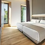 Kivir Hotel