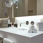 Kivir Hotel 4*