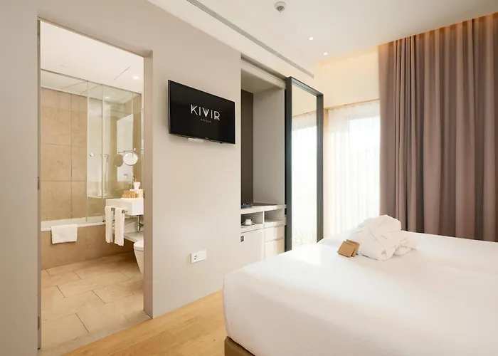 Kivir Hotel