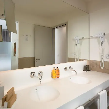 Hotel Kivir Seville